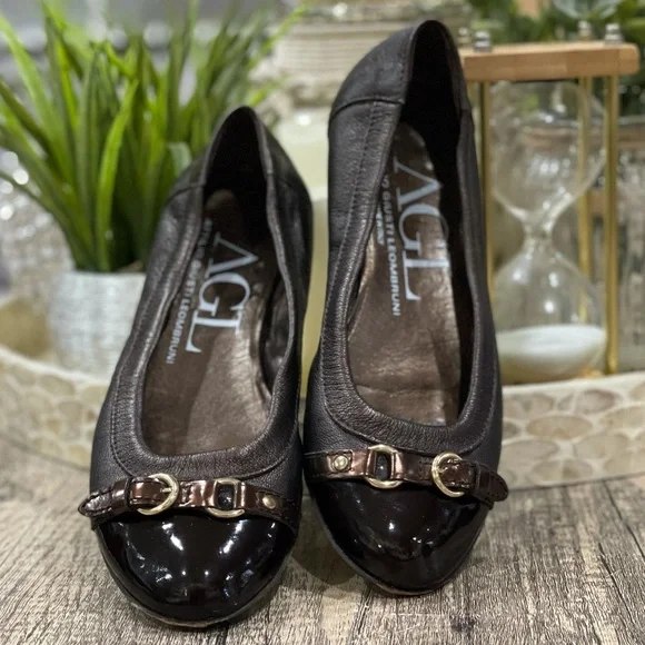 AGL Leather Ballet Flat - Picture 4 of 15